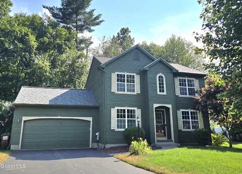 33 Commons Boulevard, Halfmoon, NY 12065