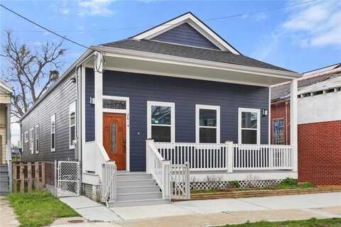 2814 2ND Street, New Orleans, LA 70113
