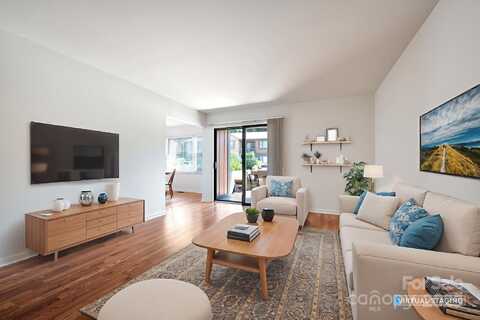1751 Haywood Manor Road unit: B, Hendersonville, NC 28791