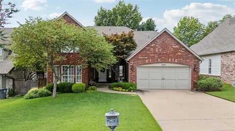 9206 S Braden Place, Tulsa, OK 74137