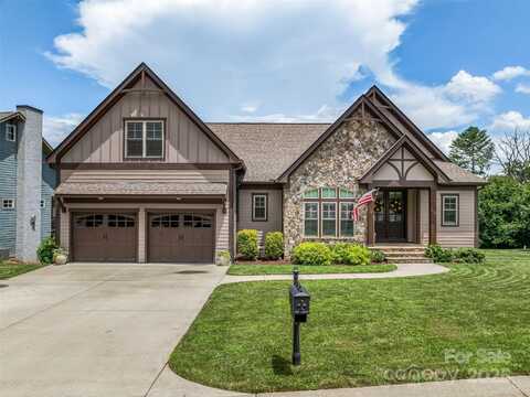 119 Birchbark Drive, Mills River, NC 28759