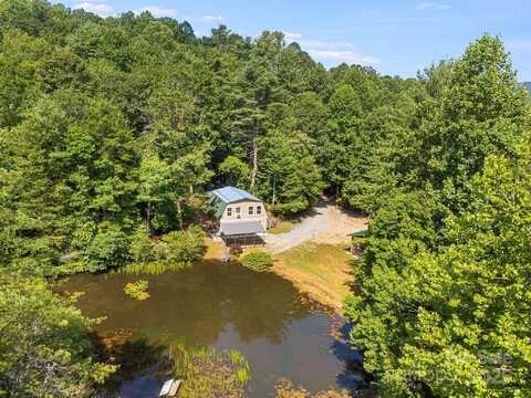 1101 Line Runner Ridge Road, Rosman, NC 28772