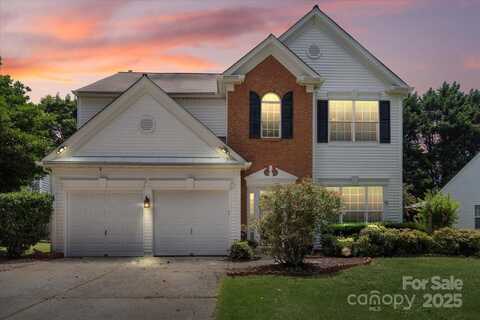 9406 Shepparton Drive, Huntersville, NC 28078
