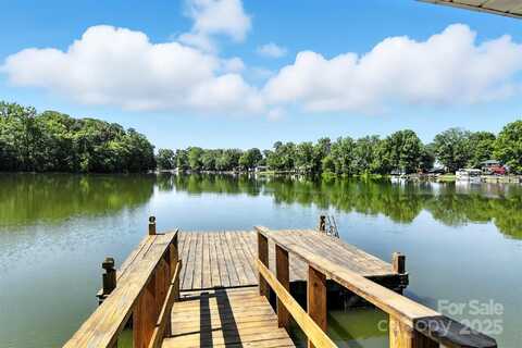 120 Crow Creek Drive, Lexington, NC 27292