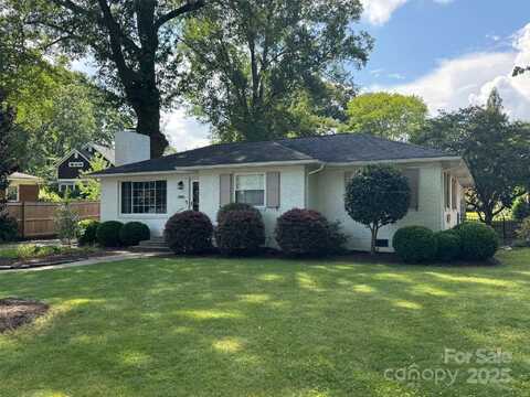 3210 Cambridge Road, Charlotte, NC 28209