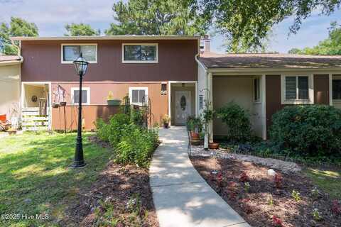88 Quarterdeck Townes, New Bern, NC 28562