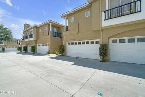 11543 Treeview Court, Moorpark, CA 93021