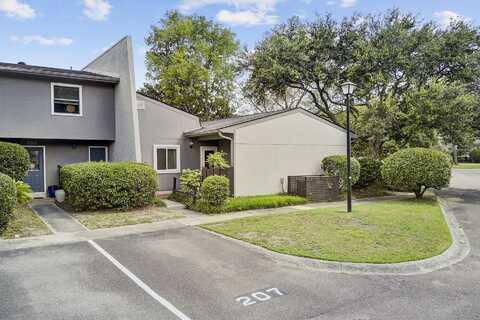 207 Ventura Place, Mount Pleasant, SC 29464