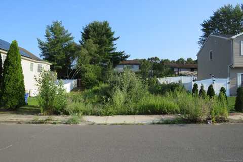 15 Yorktown Ridge, Waterbury, CT 06704