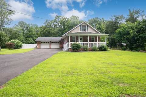 225 Whittemore Road, Middlebury, CT 06762