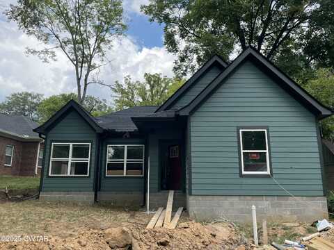 225 Linden Street, Jackson, TN 38301