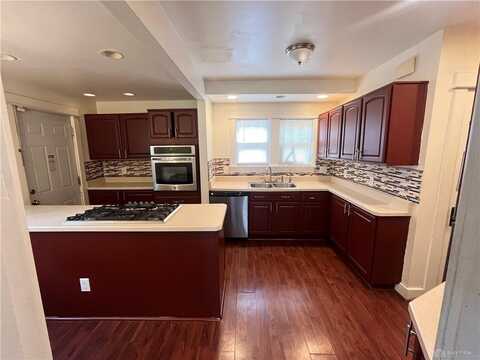50 Knecht Drive, Dayton, OH 45405