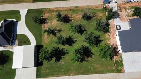 6114 Bonanza Drive, Granbury, TX 76049