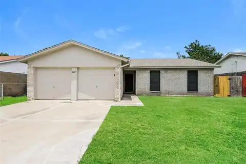 6225 Melinda Drive, Watauga, TX 76148