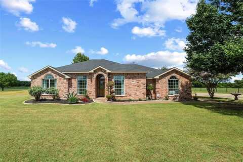 201 Vinyard Drive, Waxahachie, TX 75167