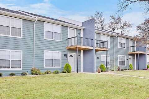705 W Crawford Street, Denison, TX 75020