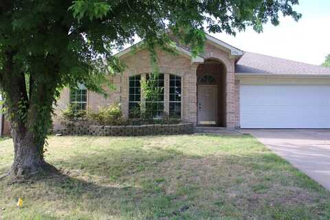 1716 Mcgarry Lane, Mansfield, TX 76063