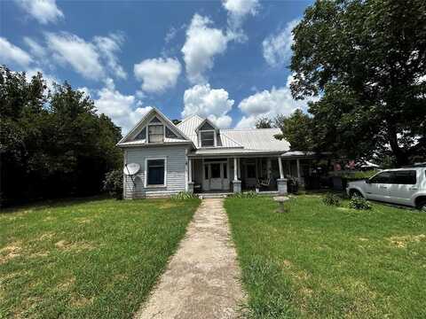 225 E Archer Street, Jacksboro, TX 76458
