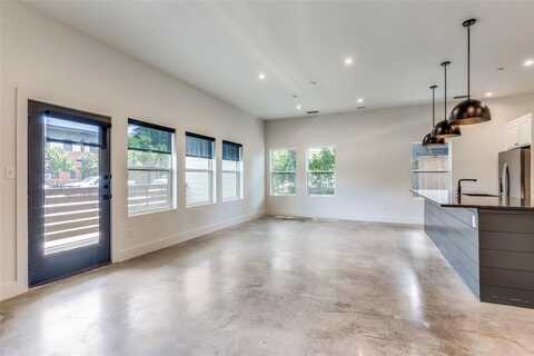1322 Lipscomb Street, Fort Worth, TX 76104
