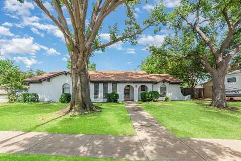 5712 Carolyn Drive, North Richland Hills, TX 76180