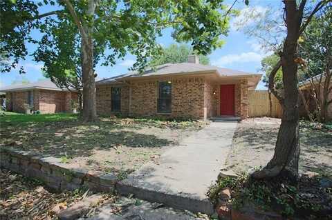 2118 Falcon Ridge Drive, Carrollton, TX 75010
