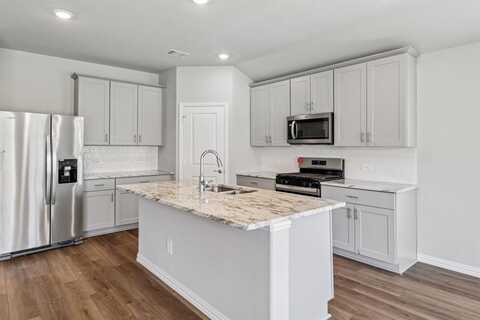 3400 Pat Mayse Drive, Farmersville, TX 75442