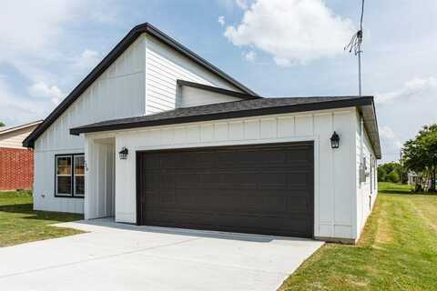 720 A D Mosley, Ferris, TX 75125