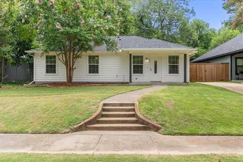 404 W Day Street, Denison, TX 75020