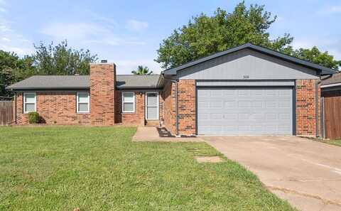 508 S Waxahachie Street, Mansfield, TX 76063