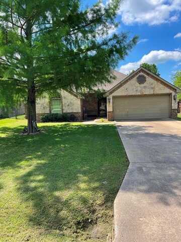 305 W Trunk Street, Crandall, TX 75114