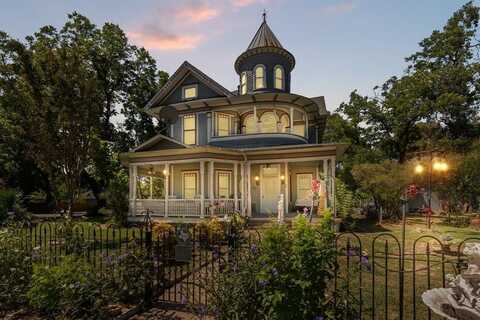 200 4th Street, Hubbard, TX 76648