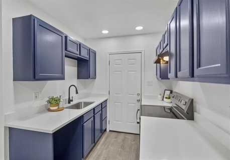 1125 E Tucker Street, Fort Worth, TX 76104