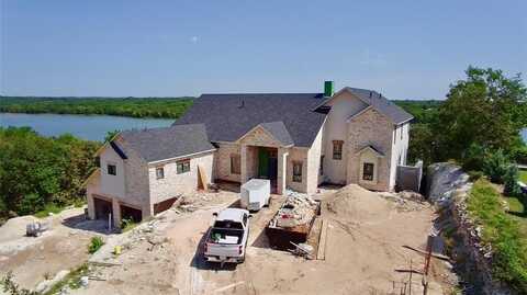1085 Camp Howze Drive, Gainesville, TX 76240