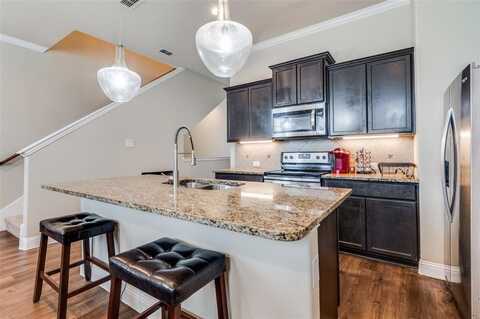 1936 Chieftain Lane, Arlington, TX 76010