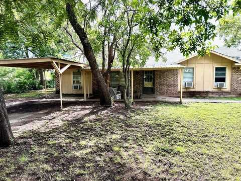 507 S 1st Street, Bangs, TX 76823