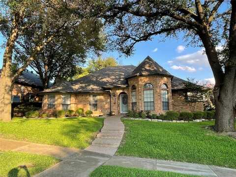 2906 Cambridgeshire Drive, Carrollton, TX 75007