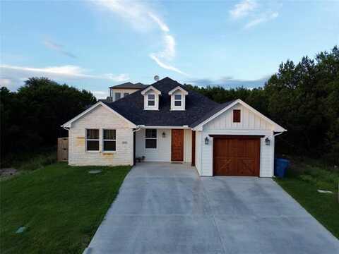 5609 San Jacinto Drive, Granbury, TX 76048