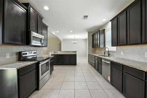2401 Fall Leaf Court, Denton, TX 76209