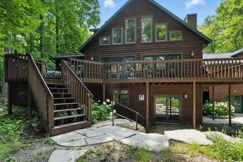5072 Alpen Ln, Egg Harbor, WI 54209