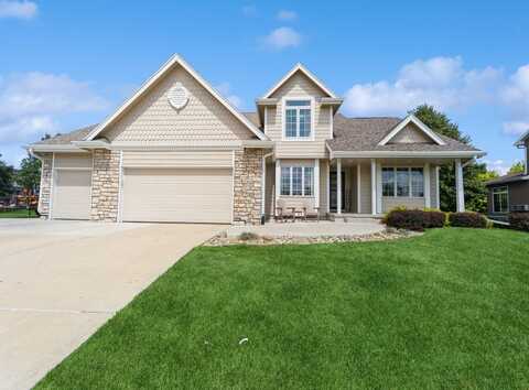 9505 Carmel Circle, Johnston, IA 50131