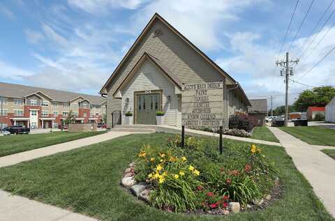 924 Otley Avenue, Perry, IA 50220