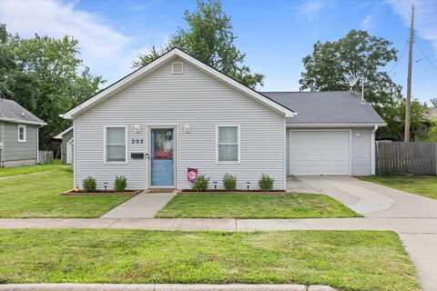 202 SW Des Moines Street, Ankeny, IA 50023
