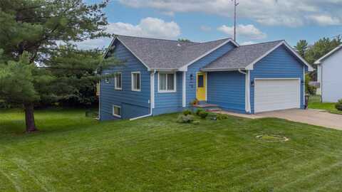 1929 E Maish Avenue, Des Moines, IA 50320
