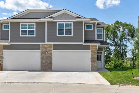 15323/15321 Goldenrod Drive, Urbandale, IA 50323