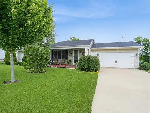 1714 Neil Drive, Pella, IA 50219