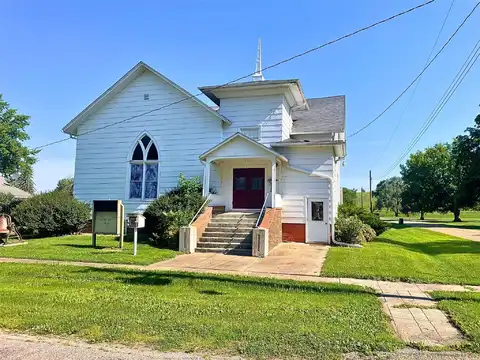 424 Newton Street, Reasnor, IA 50232