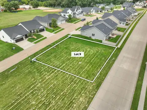 Lot 9 Autumn Ridge, Dubuque, IA 52003