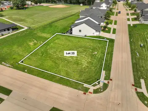 Lot 25 Rolling Creek, Dubuque, IA 52003