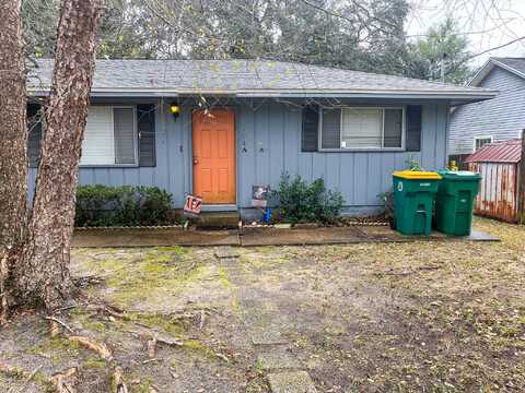 104 2nd Avenue, Shalimar, FL 32579