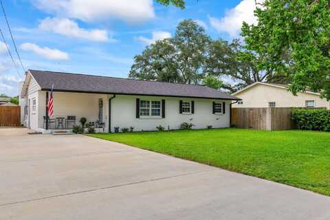 52 NW Cape Drive, Fort Walton Beach, FL 32548